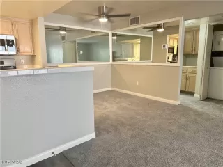 Photo #2: 2618794 Listing 