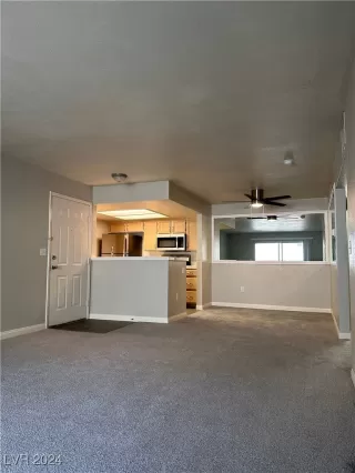 Photo #3: 2618794 Listing 