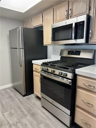 Photo #4: 2618794 Listing 