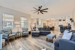 Photo #5: 2618818 Listing 