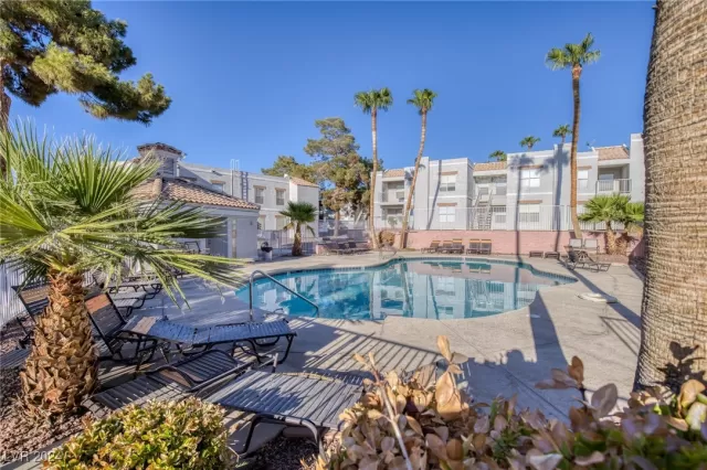 MLS: 2618835 Condo For Sale