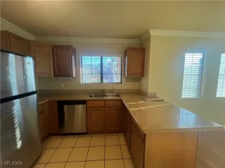 Photo #5: 2618864 Listing 