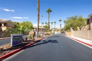 Photo #4: 2618874 Listing 