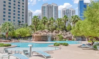 Photo #6: 2618894 Listing