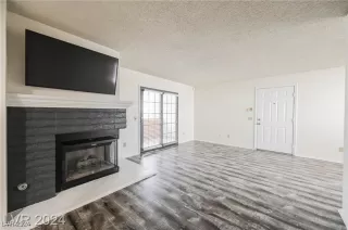 Photo #3: 2618923 Listing 