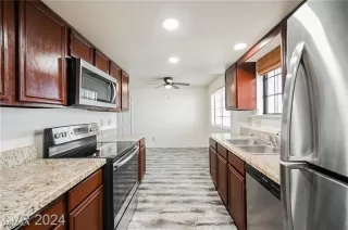 Photo #6: 2618923 Listing 