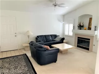 Photo #4: 2618981 Listing 