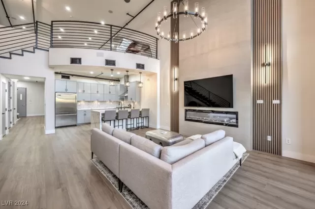 MLS: 2619013 Condo For Sale