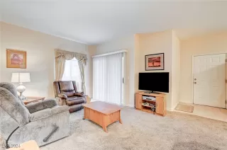 Photo #3: 2619019 Listing 