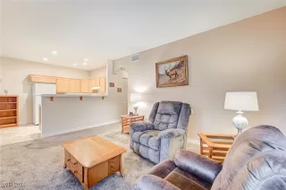 Photo #4: 2619019 Listing 