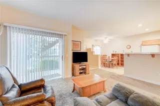 Photo #5: 2619019 Listing 