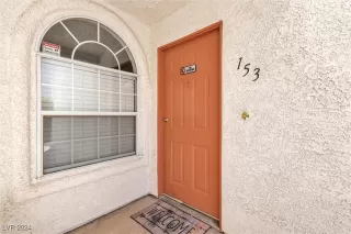 Photo #3: 2619055 Listing