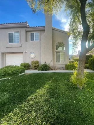 Photo #1: 2619057 Listing 