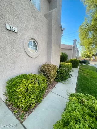 Photo #3: 2619057 Listing 