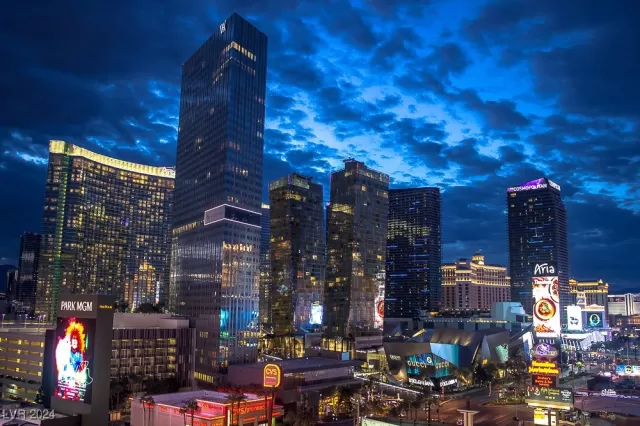 MLS: 2619064 Condo For Sale