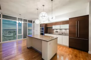 Photo #2: 2619064 Listing 