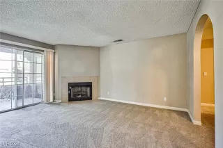 Photo #6: 2619099 Listing 