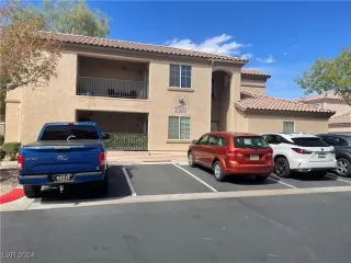 Photo #4: 2619110 Listing 