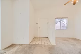 Photo #3: 2619132 Listing