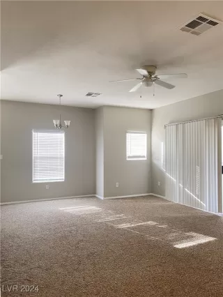 Photo #1: 2619137 Listing 