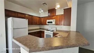 Photo #3: 2619151 Listing 