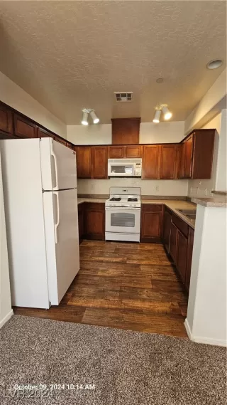 Photo #4: 2619151 Listing 
