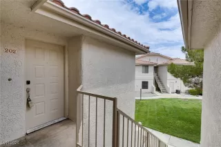 Photo #5: 2619168 Listing 