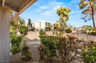 Photo #3: 2619182 Listing