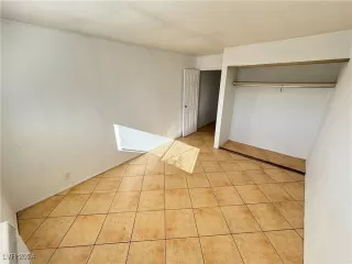 Photo #6: 2619235 Listing 