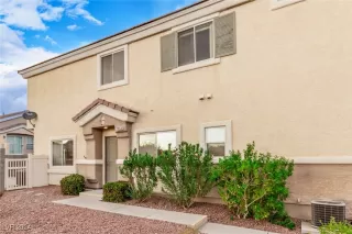 Photo #2: 2619246 Listing