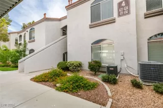 Photo #2: 2619247 Listing 
