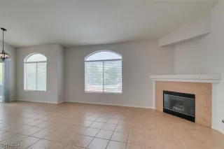 Photo #4: 2619247 Listing 