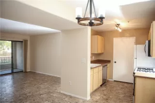 Photo #5: 2619255 Listing 