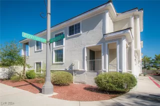 Photo #1: 2619304 Listing