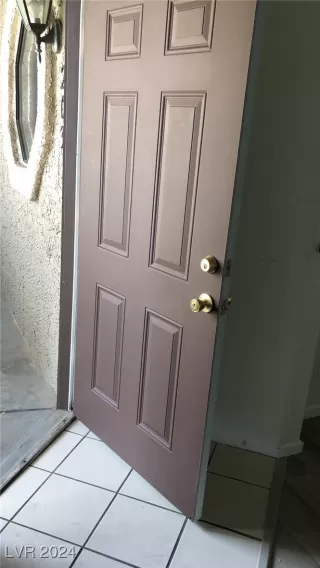 Photo #1: 2619305 Listing 