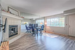 Photo #4: 2619323 Listing