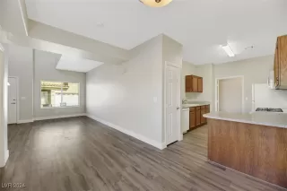 Photo #5: 2619342 Listing 