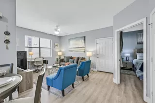 Photo #3: 2619356 Listing