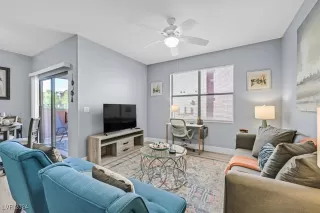 Photo #4: 2619356 Listing