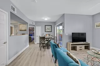 Photo #6: 2619356 Listing