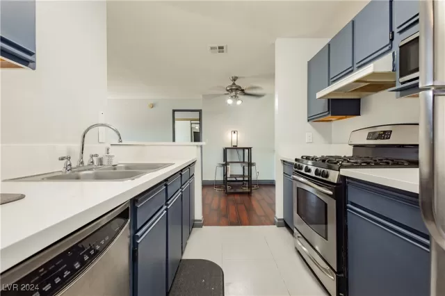 MLS: 2619362 Condo For Sale