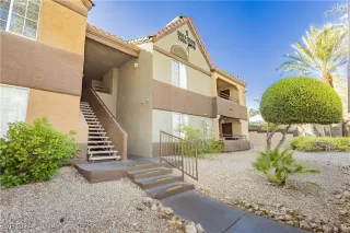 Photo #1: 2619362 Listing 