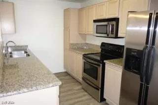 Photo #5: 2619382 Listing 