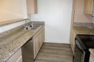 Photo #6: 2619382 Listing 