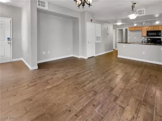 Photo #3: 2619434 Listing 