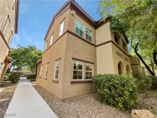 Photo #5: 2619434 Listing 