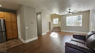 Photo #5: 2619437 Listing 