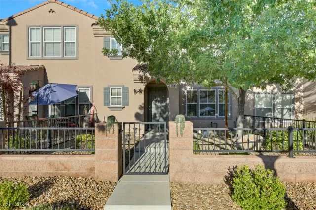 MLS: 2619449 Condo For Sale