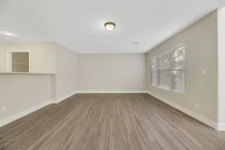 Photo #3: 2619449 Listing 