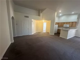 Photo #6: 2619522 Listing 
